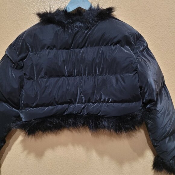 NWT Adika cropped bomber jacket with faux fur - Picture 6 of 7